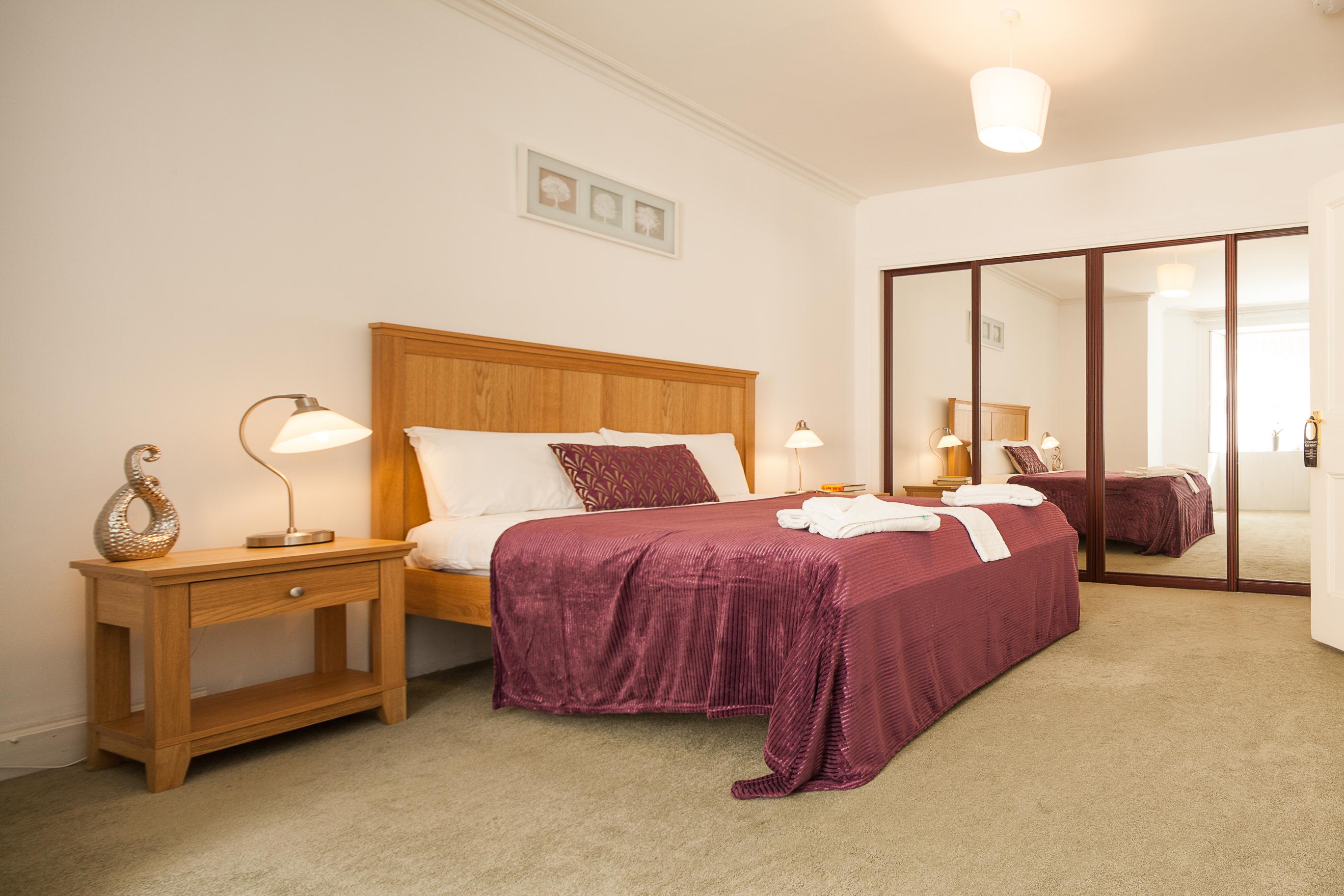 Piries Hotel Edinburgh Bagian luar foto