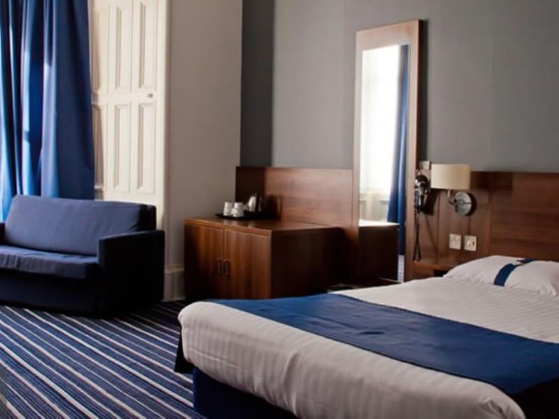Piries Hotel Edinburgh Bagian luar foto
